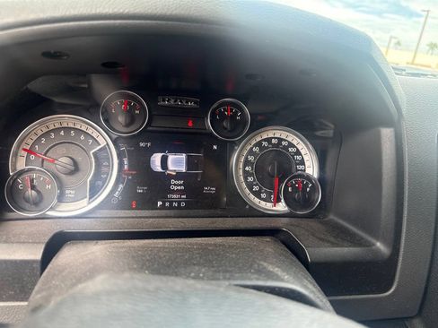Used 2017 RAM 1500 Big Horn RWD image 44