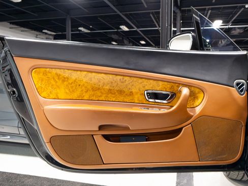 Used 2004 Bentley Continental GT image 4