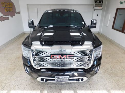 Used 2021 GMC Sierra 3500 Denali w/ Denali Ultimate Package AWD/4WD image 12