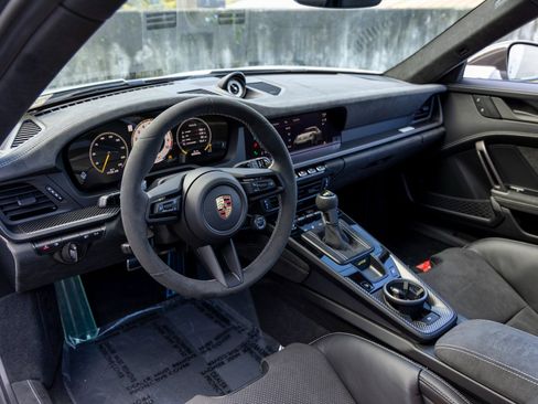 Certified 2026 Porsche 911 GT3 RWD image 4