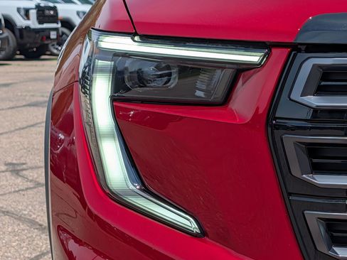 New 2026 GMC Acadia AT4 w/ Luxury Package AWD/4WD image 4