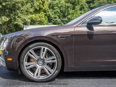 Used 2014 Bentley Flying Spur W12 AWD/4WD image 2