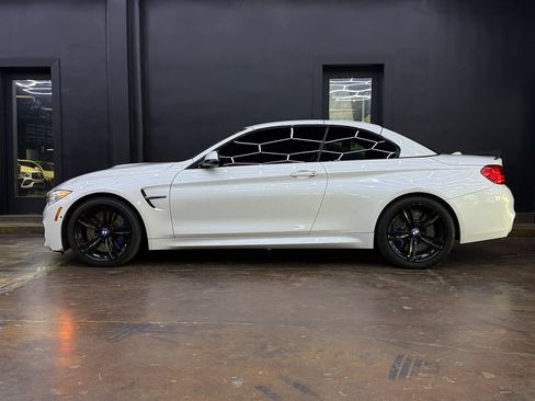 Used 2015 BMW M4 Convertible RWD image 5