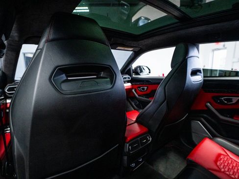 Used 2020 Lamborghini Urus image 66