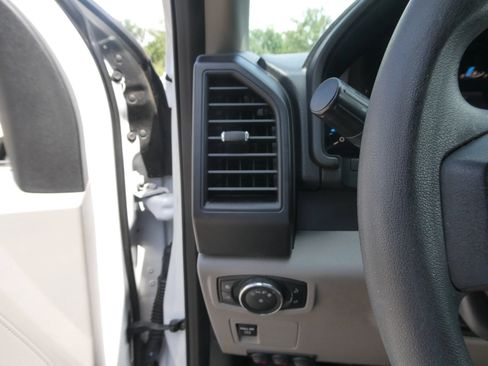 Used 2018 Ford F150 XL w/ Equipment Group 101A Mid RWD image 15