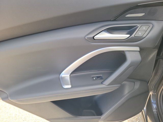 Certified 2025 Audi Q5 Premium Plus w/ Premium Plus AWD/4WD image 12