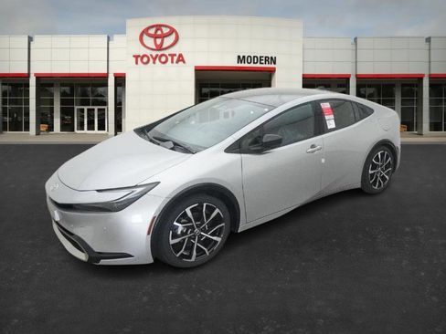 New 2026 Toyota Prius Plug-In Hybrid image 1