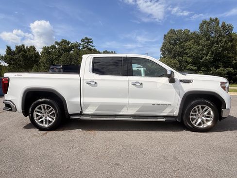 Used 2021 GMC Sierra 1500 SLT AWD/4WD image 13