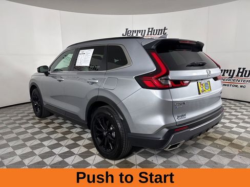 Used 2025 Honda CR-V Sport image 7