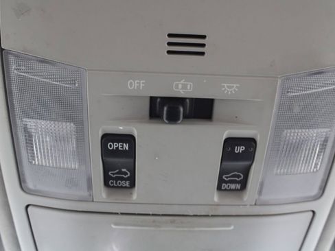 Used 2016 Toyota RAV4 XLE w/ Convenience Package AWD/4WD image 40