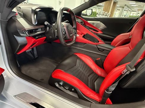 Used 2024 Chevrolet Corvette Stingray Premium Cpe RWD image 12