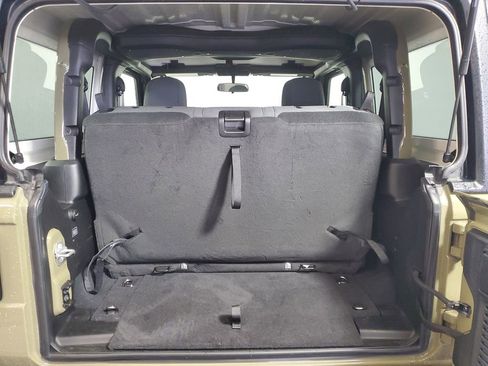 Used 2025 Jeep Wrangler Sport image 24