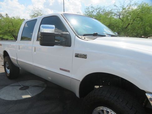 Used 2004 Ford F250 4x4 Crew Cab Super Duty image 9