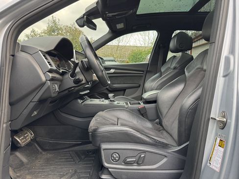 Used 2018 Audi SQ5 Premium Plus w/ Navigation Package image 11