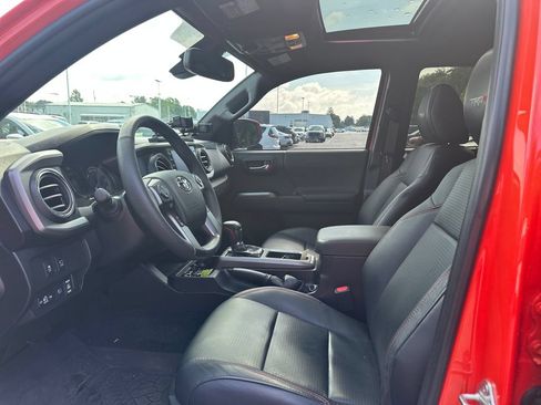 Used 2023 Toyota Tacoma TRD Pro AWD/4WD image 10
