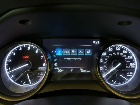 Used 2022 Toyota Camry SE AWD/4WD image 10