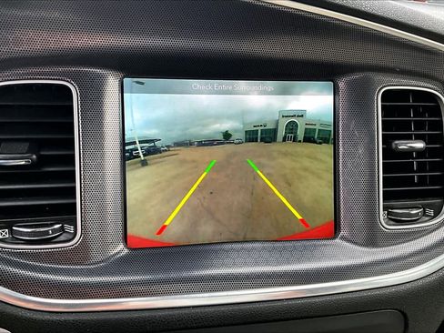 Used 2017 Dodge Charger SXT w/ Plus Group image 25