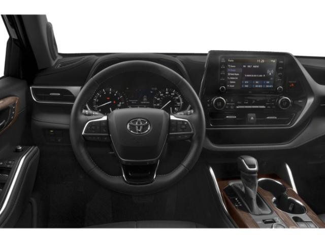 Used 2021 Toyota Highlander Limited AWD/4WD image 7