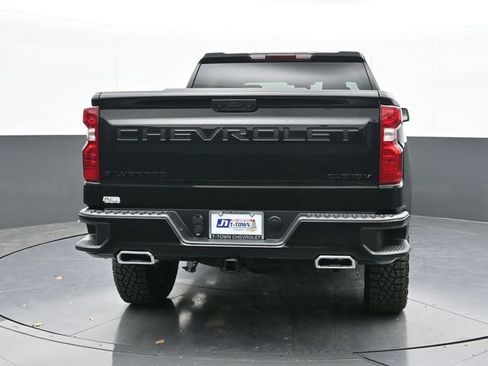 New 2026 Chevrolet Silverado 1500 Custom Trail Boss w/ LPO, Dark Essentials Package image 11