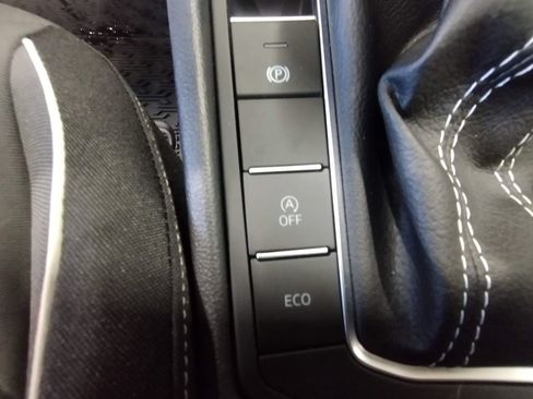 New 2026 Volkswagen Jetta Sport FWD image 27