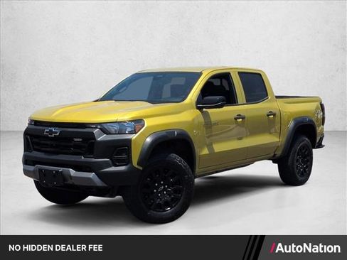 Used 2023 Chevrolet Colorado Trail Boss w/ Technology Package AWD/4WD image 1