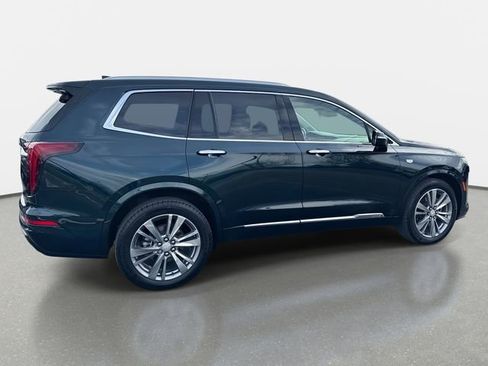 Certified 2024 Cadillac XT6 Premium Luxury image 8