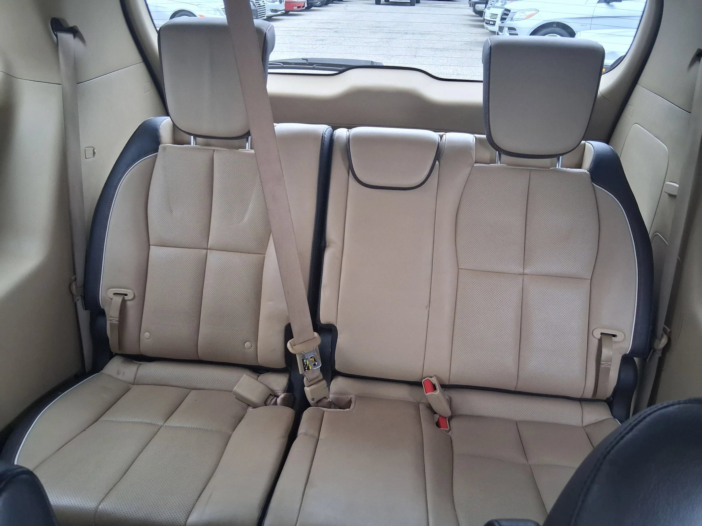 Used 2016 Kia Sedona SX FWD image 14