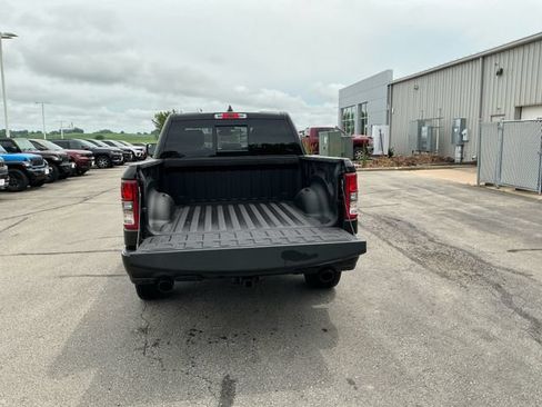 Used 2021 RAM 1500 Big Horn AWD/4WD image 12
