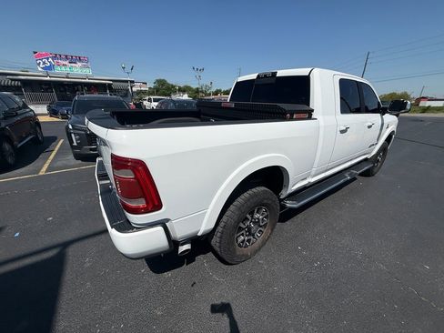 Used 2020 RAM 2500 Limited AWD/4WD image 3