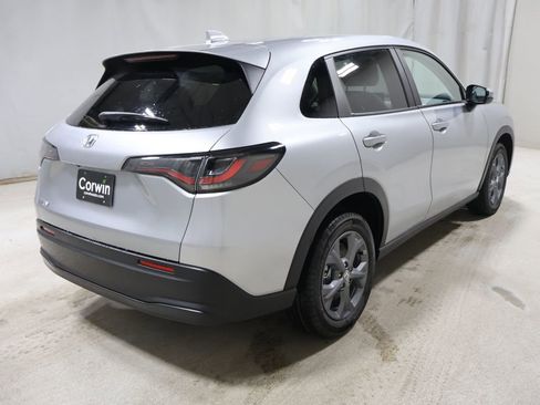 New 2026 Honda HR-V LX image 7