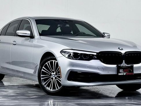 Used 2019 BMW 530i xDrive image 2