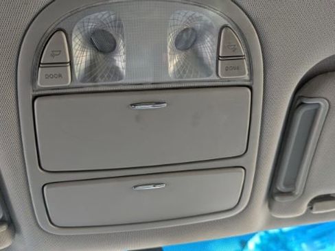 Used 2010 Hyundai Santa Fe GLS image 35