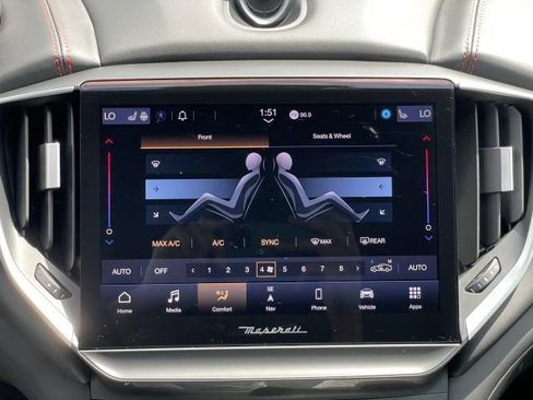 Used 2022 Maserati Ghibli Trofeo RWD image 39