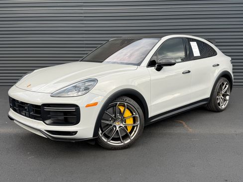 Certified 2023 Porsche Cayenne Turbo GT AWD/4WD image 1