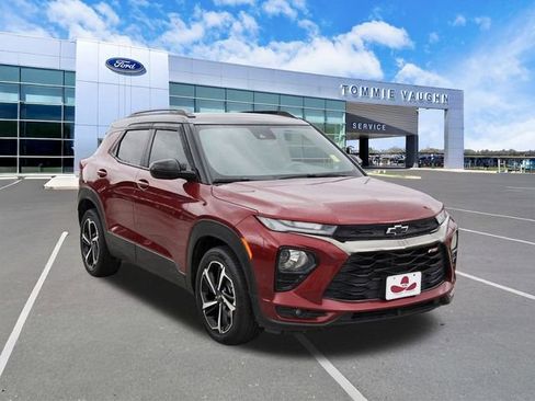 Used 2022 Chevrolet TrailBlazer RS FWD image 6