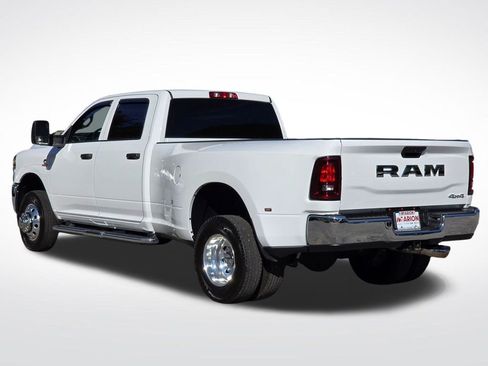 Used 2025 RAM 3500 Tradesman w/ Chrome Appearance Group image 16