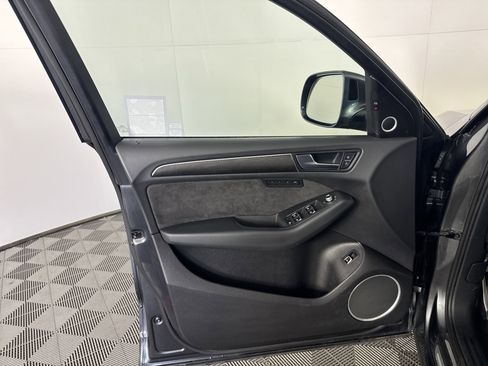 Used 2015 Audi SQ5 Premium Plus w/ Technology Package image 12