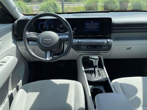 Used 2024 Hyundai Kona SEL FWD image 13