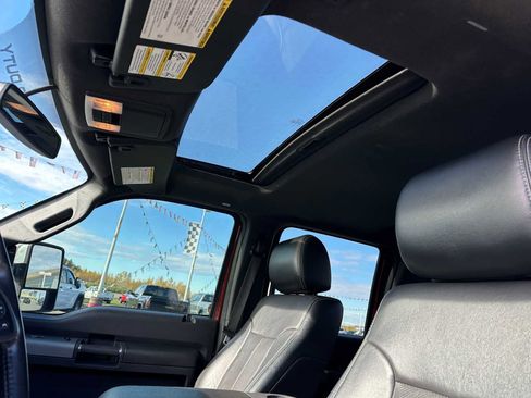 Used 2016 Ford F350 Lariat w/ Lariat Ultimate Package image 20