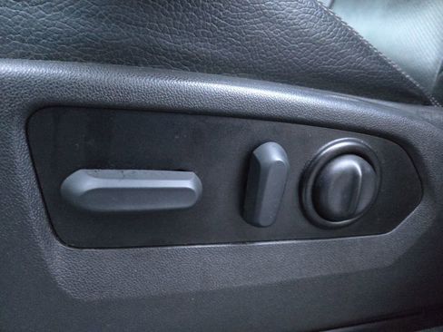 Used 2022 GMC Sierra 2500 Denali image 9