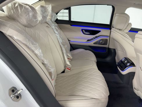 New 2026 Mercedes-Benz S 580e 4MATIC Sedan image 29
