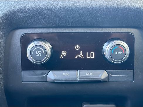 Used 2025 GMC Acadia Elevation FWD image 20