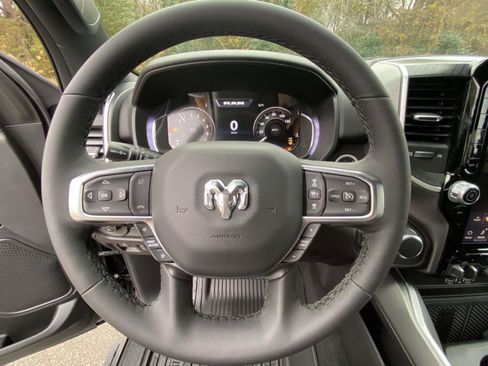 New 2026 RAM 1500 4x4 Crew Cab image 20