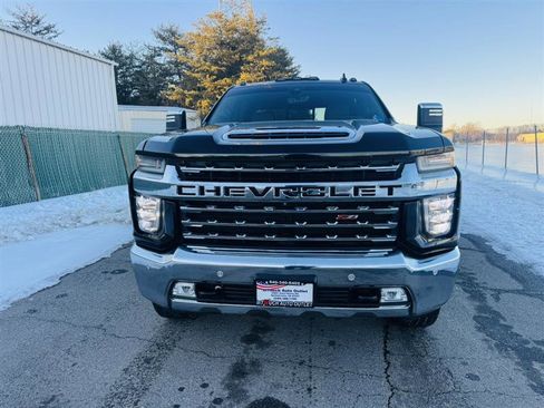 Used 2020 Chevrolet Silverado 2500 LTZ w/ LTZ Texas Edition image 2