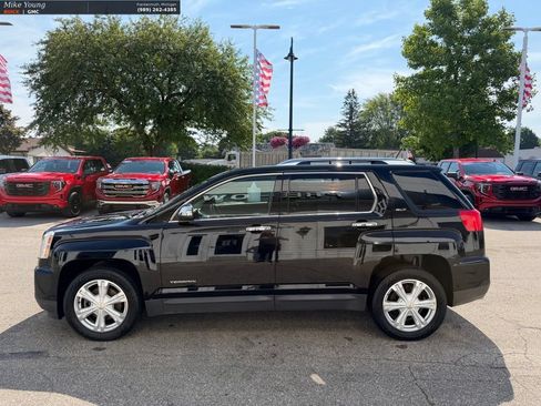 Certified 2017 GMC Terrain SLT w/ Open Road Package FWD image 8