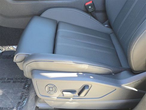 New 2025 Audi Q5 2.0T Premium Plus image 17