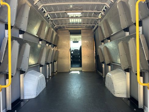 Used 2023 RAM ProMaster 3500 w/ Driver Convenience Group image 21