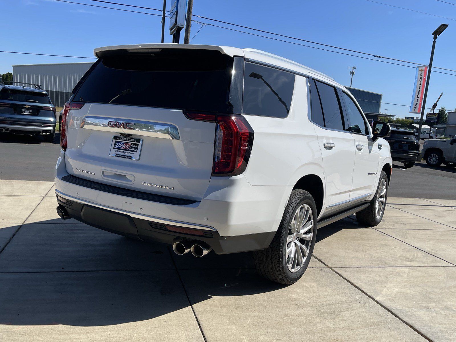 Used 2021 GMC Yukon Denali w/ Denali Premium Package AWD/4WD image 5