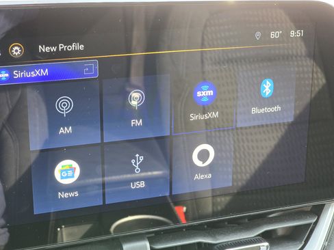 Used 2025 Chevrolet Equinox LT image 7