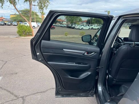 Used 2018 MAZDA CX-5 Touring w/ Preferred Equipment Package image 23